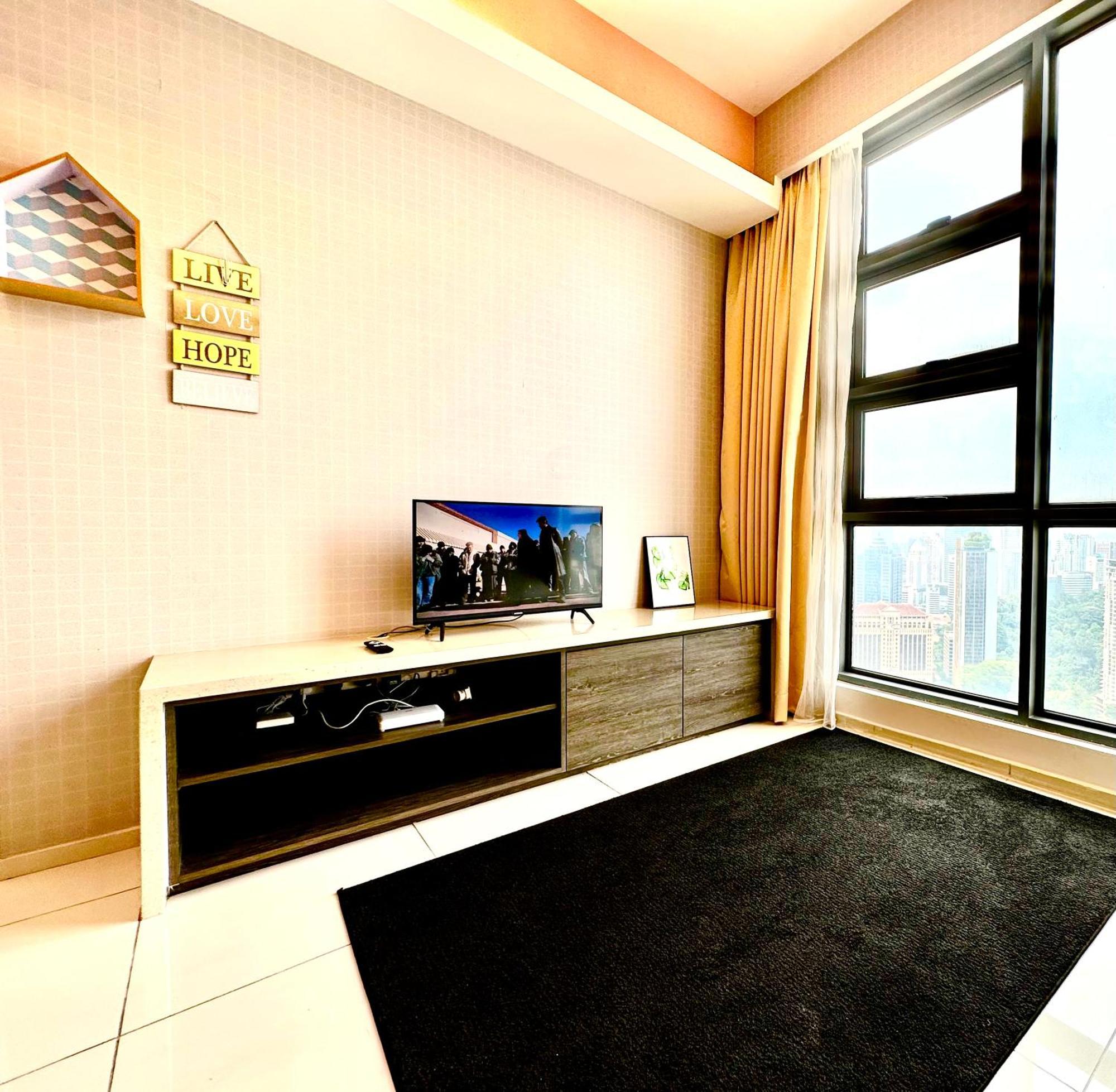 Weekly Promotion,The Robertson 2B At Bukit Bintang With Netflix Lägenhet Kuala Lumpur Exteriör bild